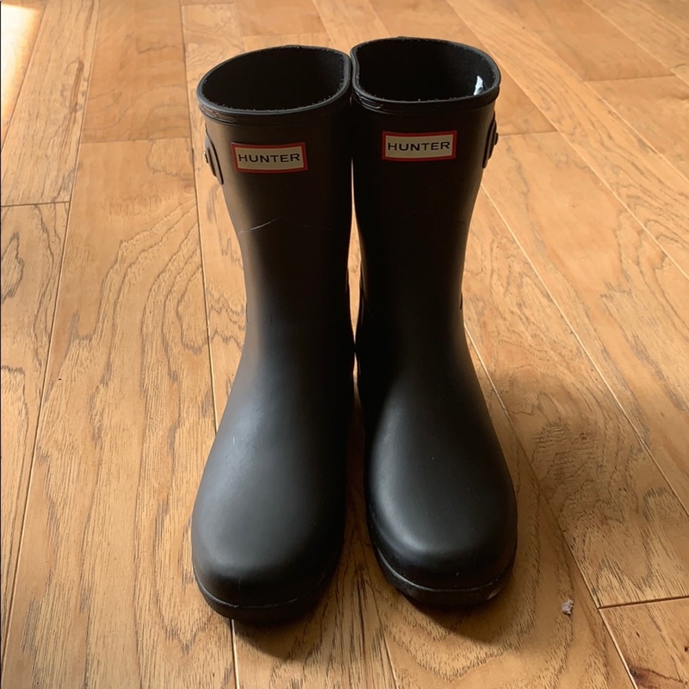 Black Hunter boots